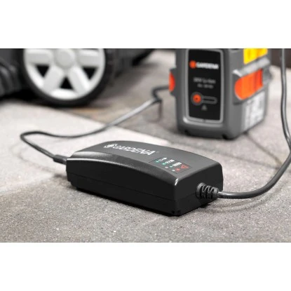 Gardena Schnell-Ladegerät QC40 Für 40 V Akkus 4 Gardena Schnell-Ladegerät QC40 Für 40 V Akkus – Bild 2