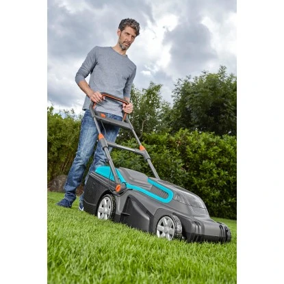 Gardena Akku-Rasenmäher Set PowerMax Li-40/37 Inkl. Akku Und Ladegerät 7 Gardena Akku-Rasenmäher Set PowerMax Li-40/37 Inkl. Akku Und Ladegerät – Bild 5