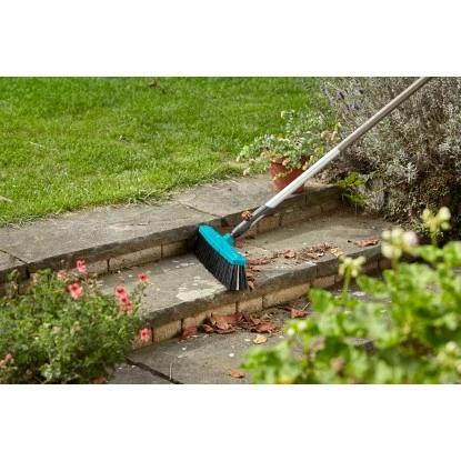 Gardena Straßenbesen Combisystem 7 Gardena Straßenbesen Combisystem – Bild 5